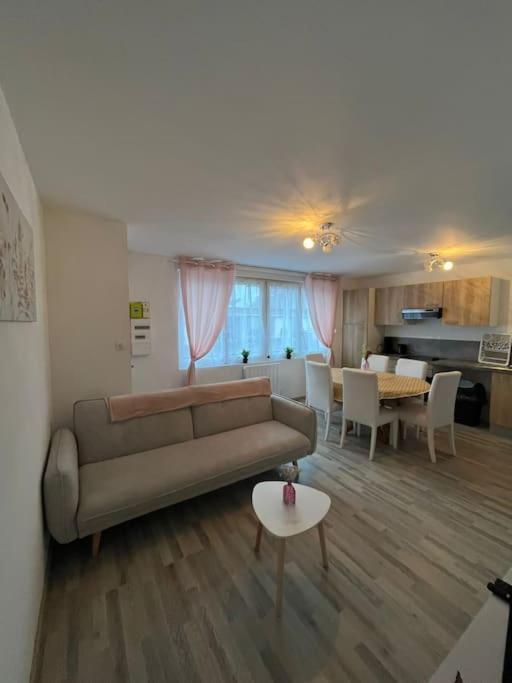 Gite La Perle Rose 50 M² Orchies Exterior photo